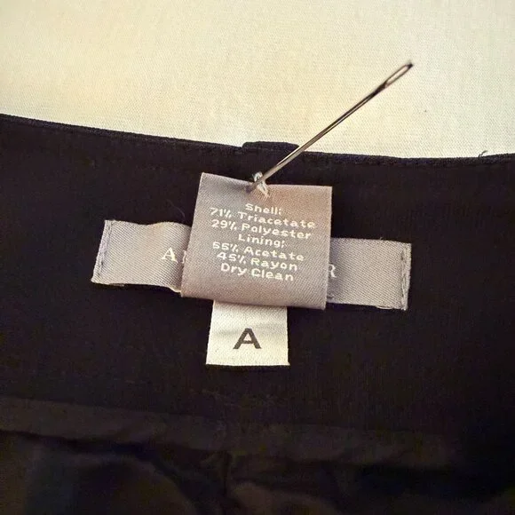 Ann Taylor Black Audrey Pants / Size 10 / Classic/Timeless - Picture 8 of 8